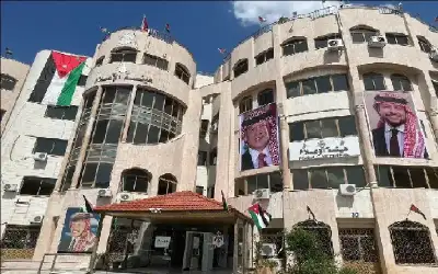 مجتمع ـ هيئة الإعلام: ضرورة التحقق من تراخيص