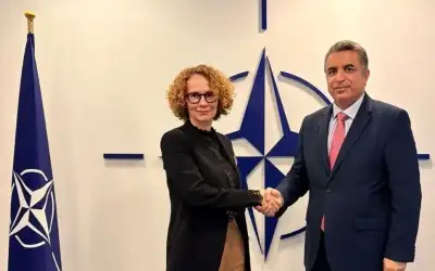 الأردن ـ السفير البطاينة يبحث مع نائبة أمين