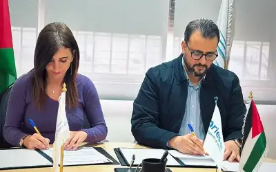 مصرع 15 شخصا بينهم نائب بتحطم