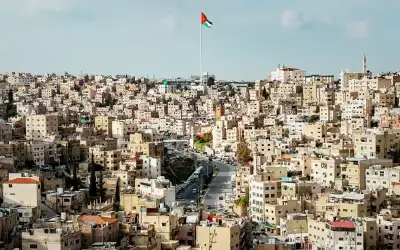 العراق يعرض خصومات نفطية كبيرة للمشترين